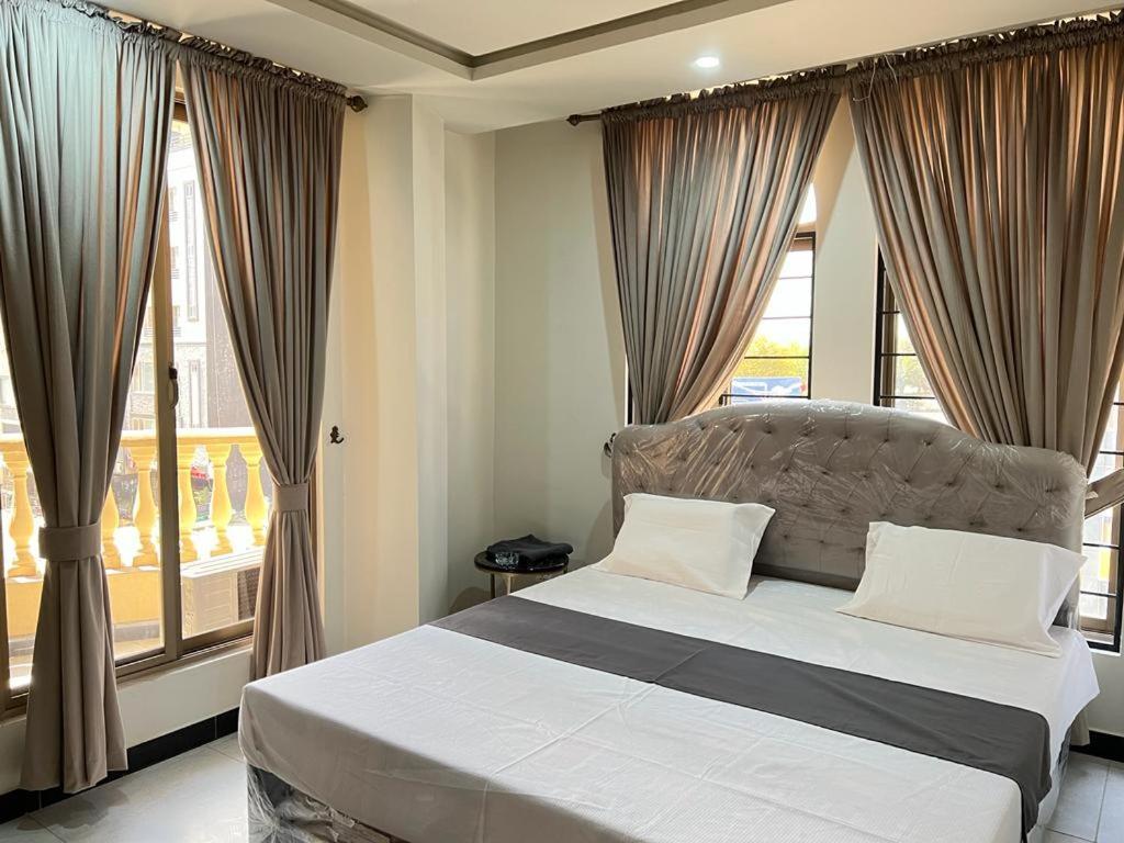 Northern Suites Bahria Town Rawalpindi Exterior photo